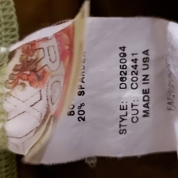 Roxy rash guard - Picture 2 of 2